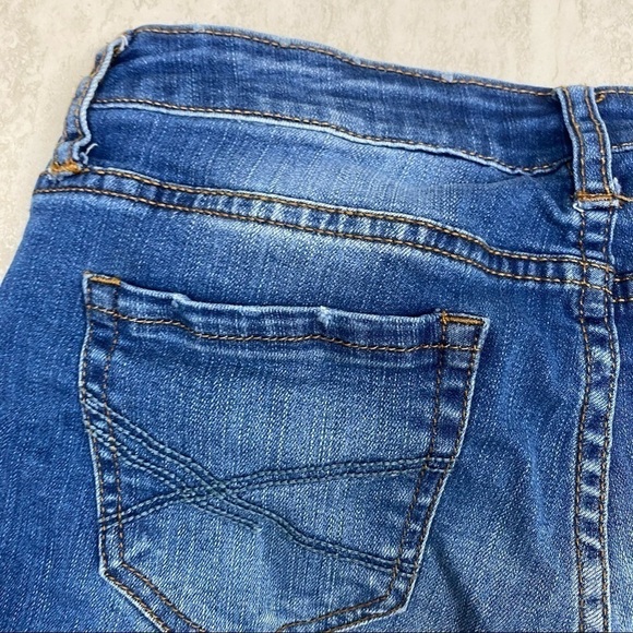 Aeropostale shorts medium washed destroyed denim - Picture 8 of 8